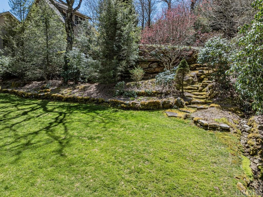 21 Lower Brushy Face Circle