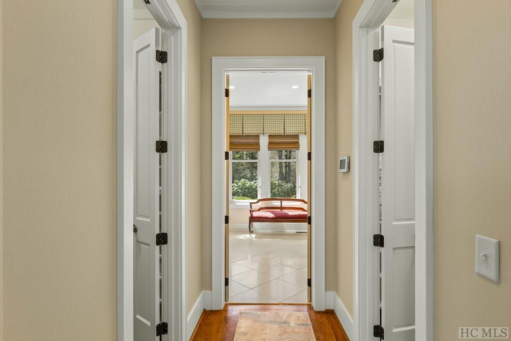 21 Lower Brushy Face Circle