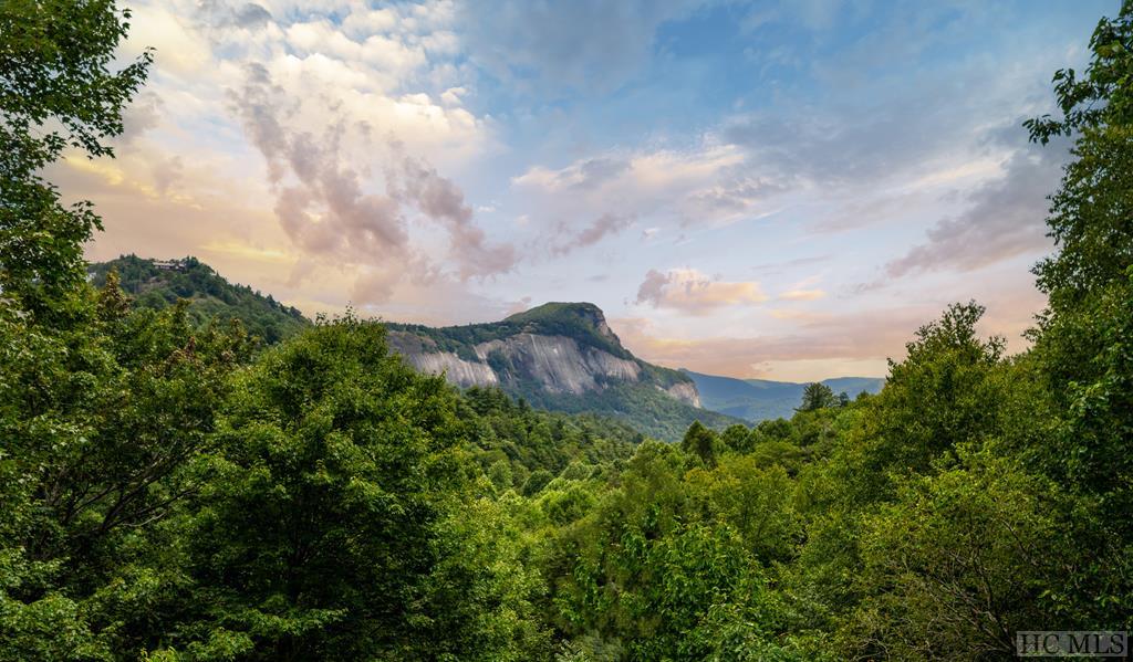 1982 Upper Divide Road