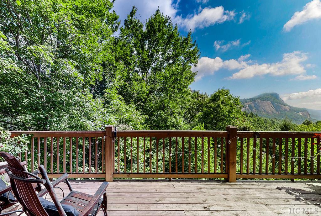 1982 Upper Divide Road