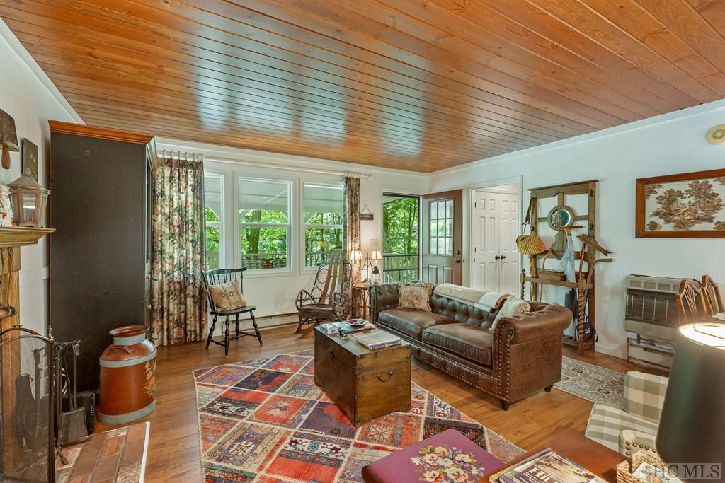 92 Hicks Road