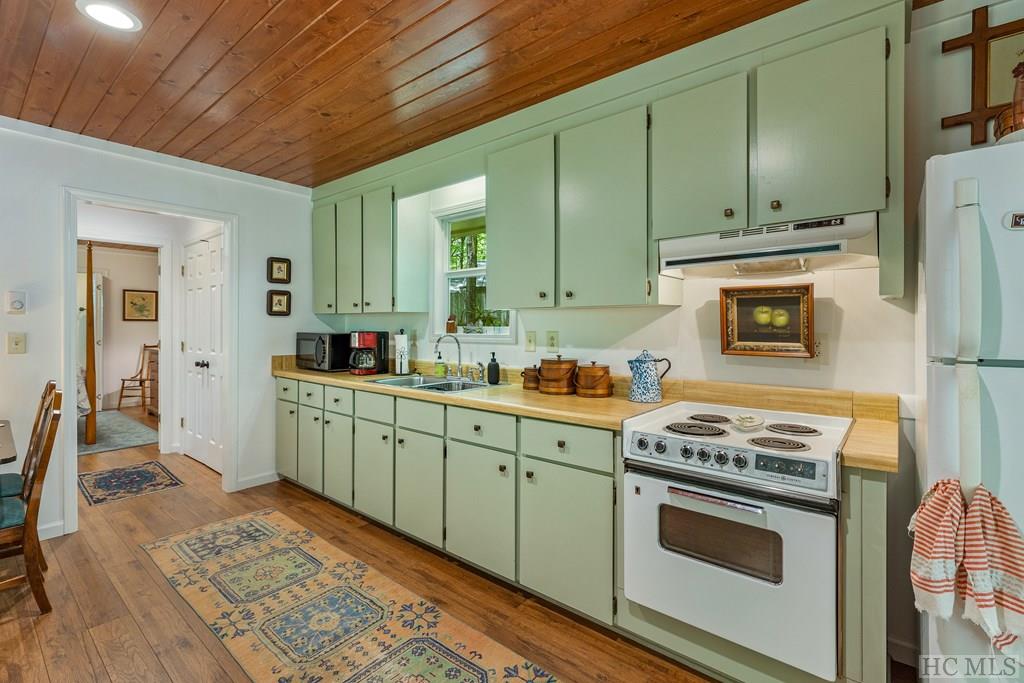92 Hicks Road