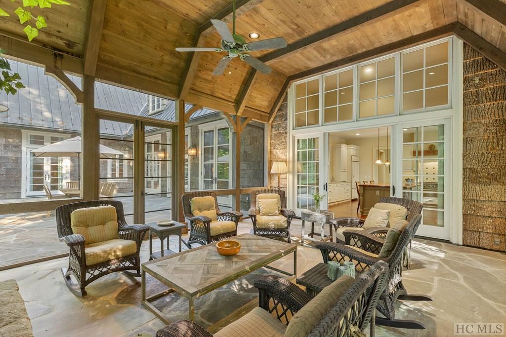 173 Lake Sequoyah Drive