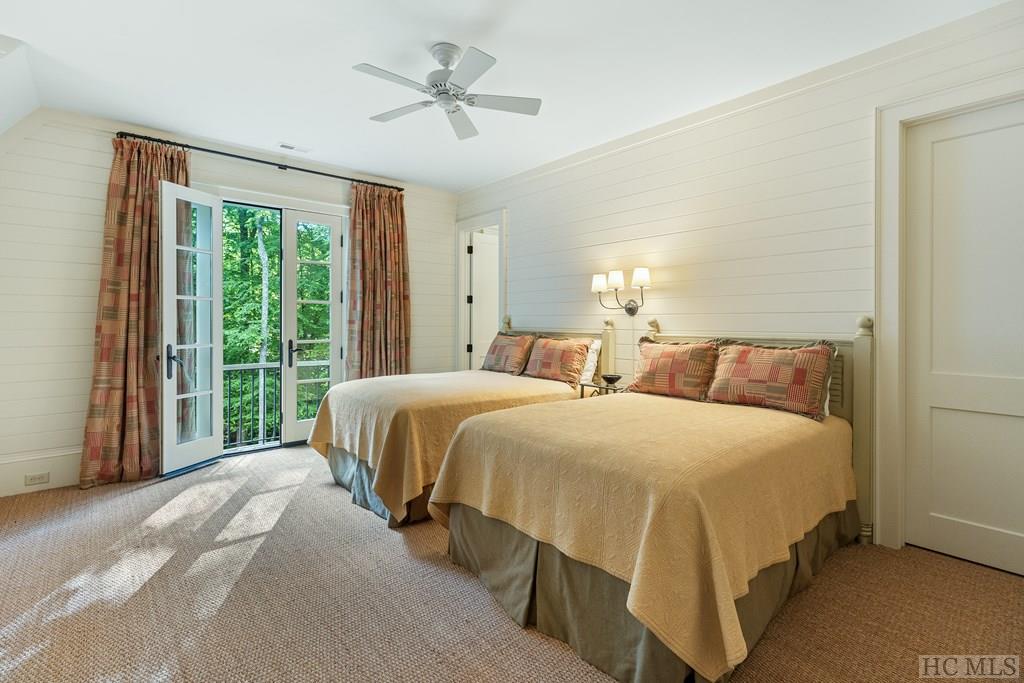 173 Lake Sequoyah Drive