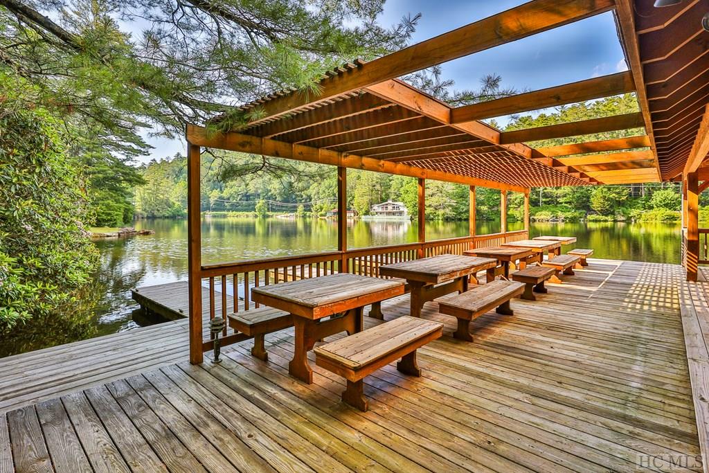 173 Lake Sequoyah Drive