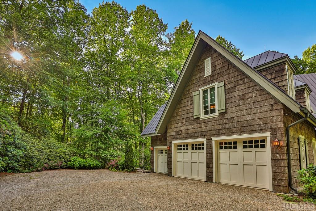 173 Lake Sequoyah Drive