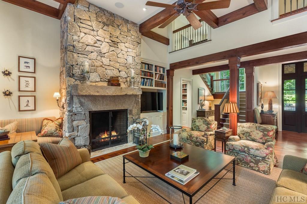 173 Lake Sequoyah Drive