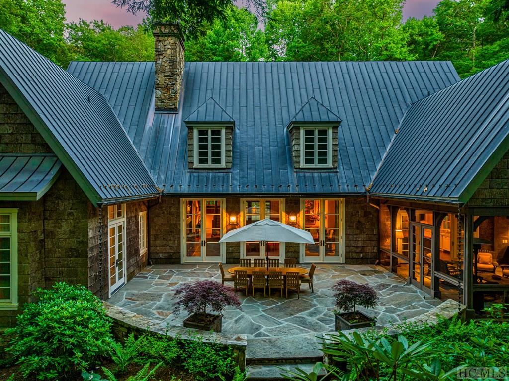 173 Lake Sequoyah Drive