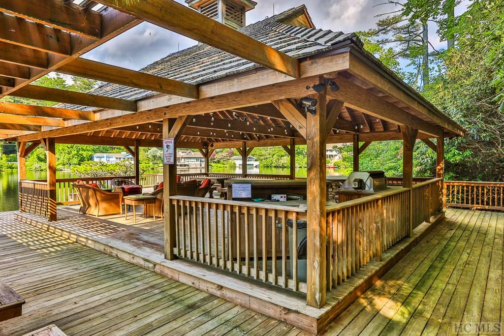 173 Lake Sequoyah Drive