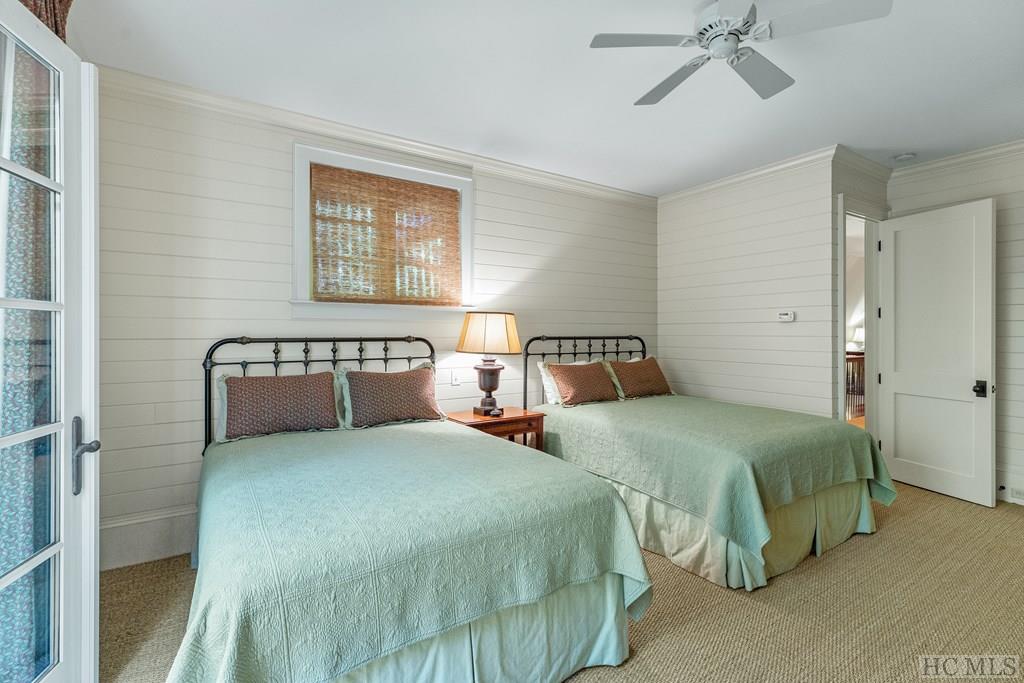 173 Lake Sequoyah Drive