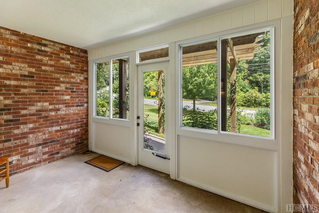 740 Horse Cove Road 3