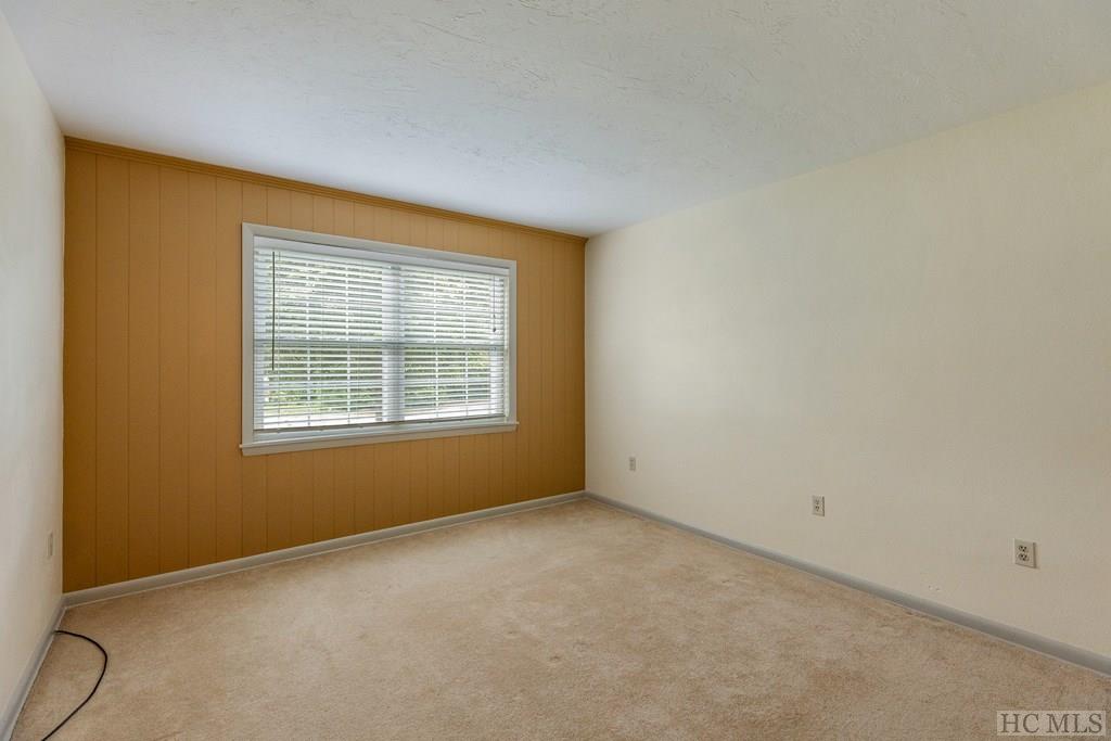 740 Horse Cove Road 3