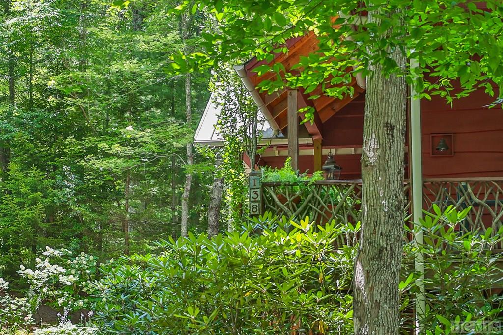 138 Honey Bee Bend