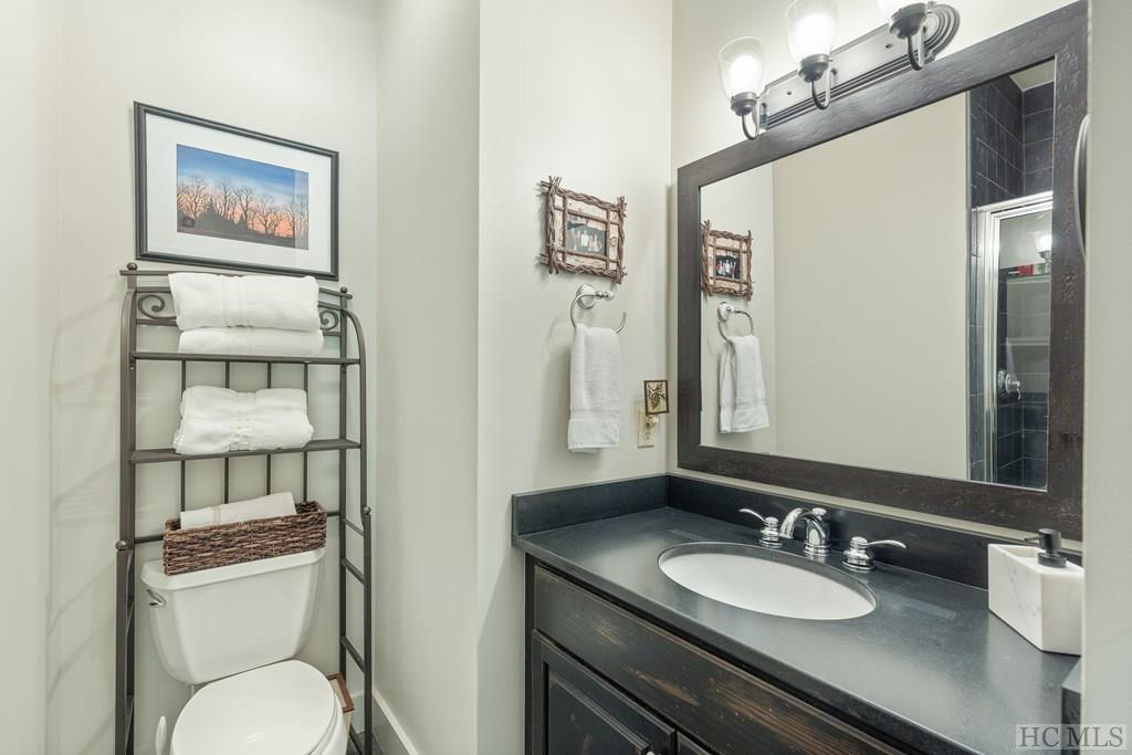 138 Honey Bee Bend