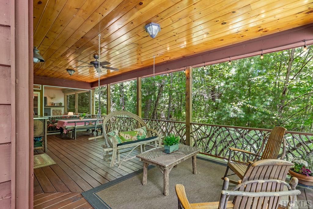 138 Honey Bee Bend