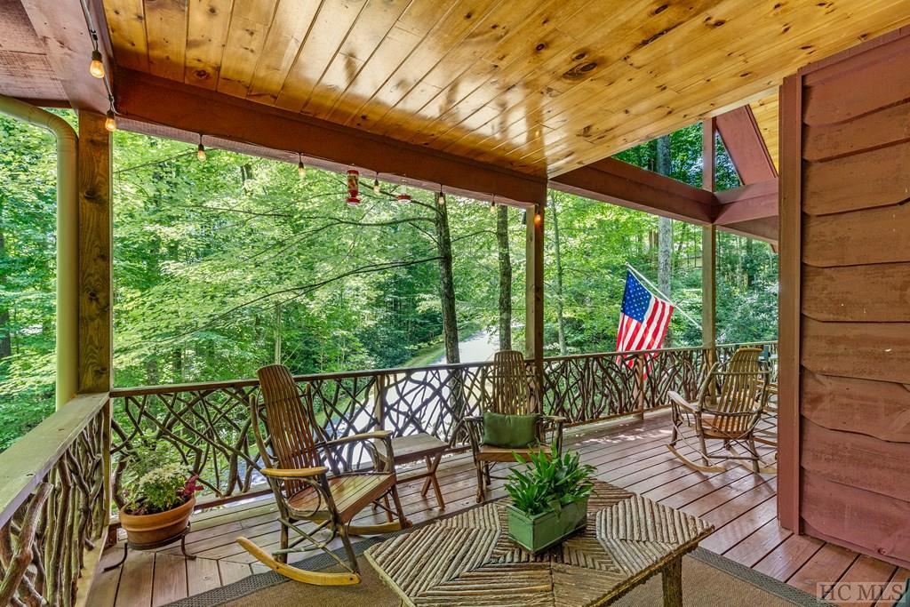 138 Honey Bee Bend