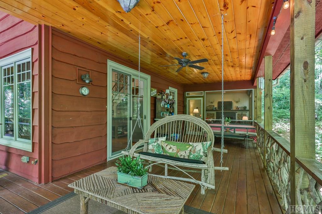 138 Honey Bee Bend