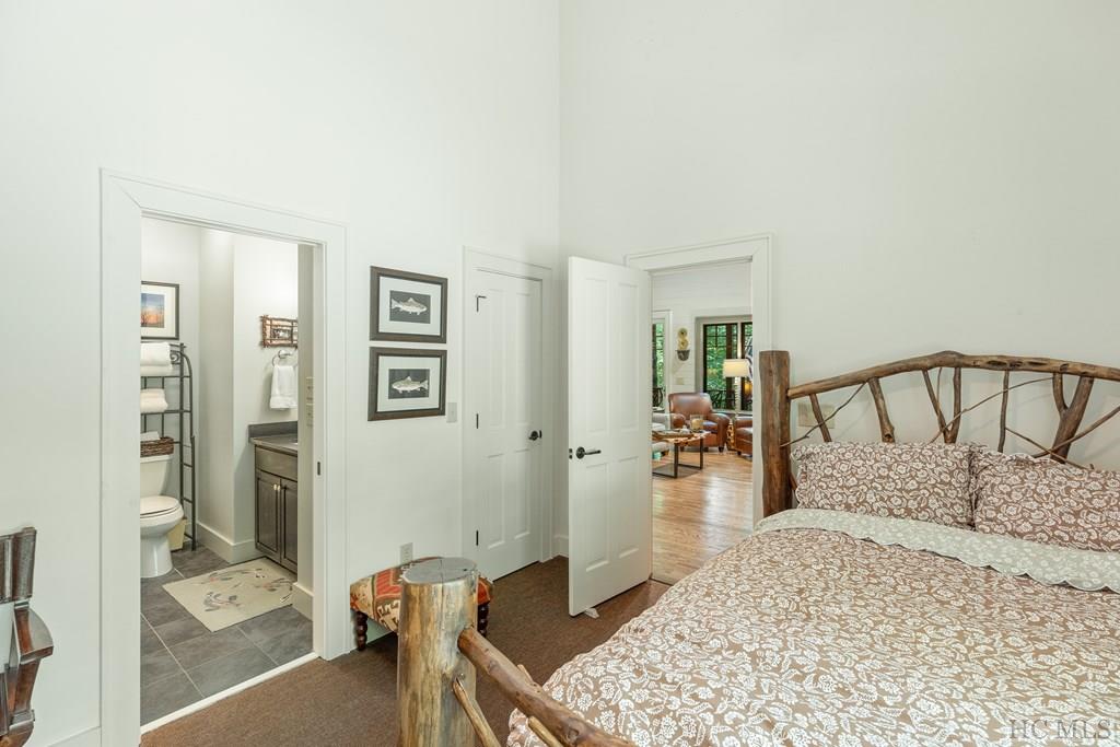 138 Honey Bee Bend