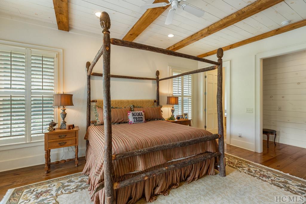 2162 Upper Divide Road