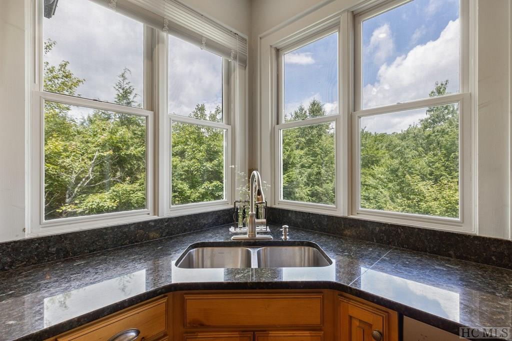 2162 Upper Divide Road