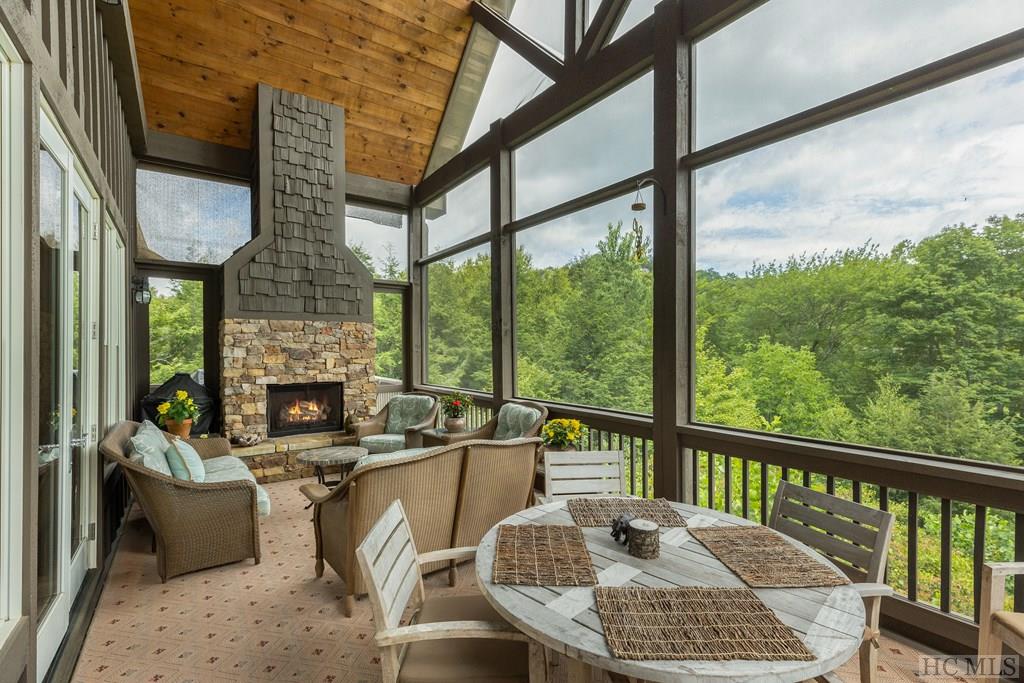 2162 Upper Divide Road