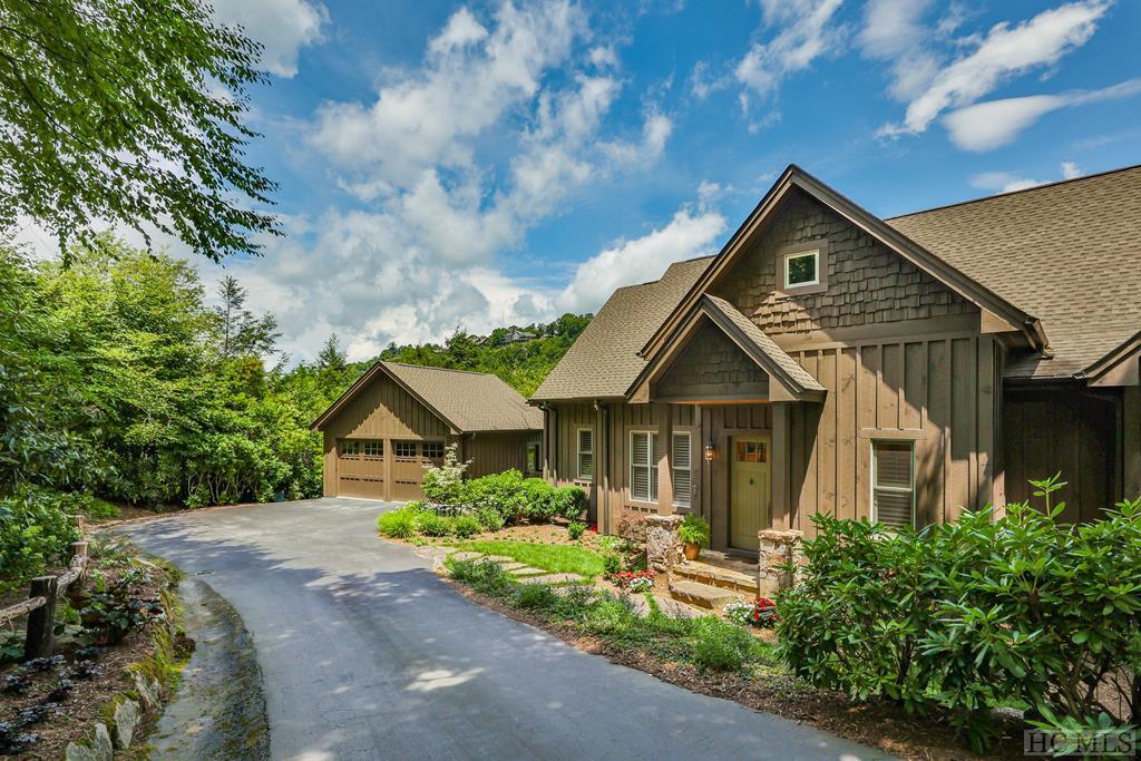 2162 Upper Divide Road