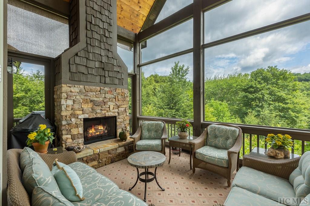 2162 Upper Divide Road