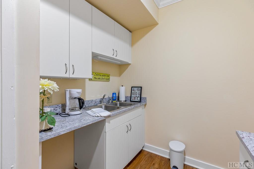 84 Clubhouse Trail 101