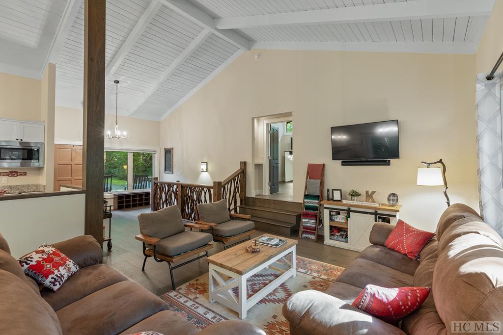 436 Natureview Lane