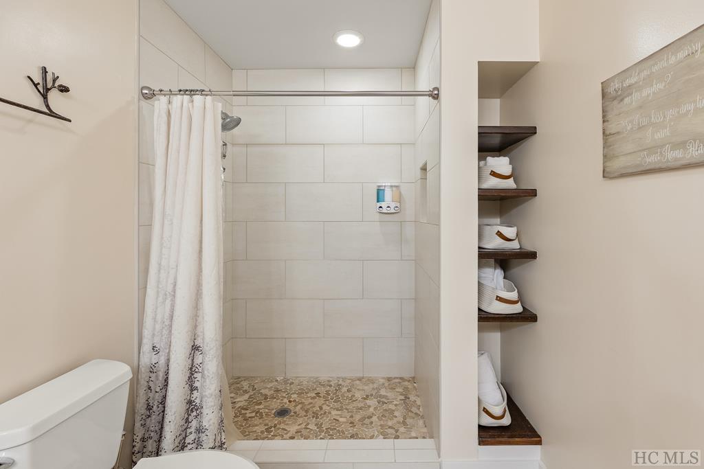 436 Natureview Lane