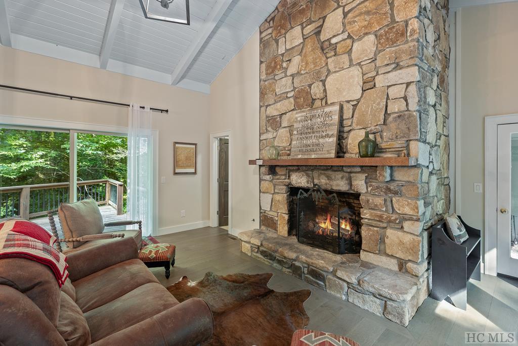 436 Natureview Lane