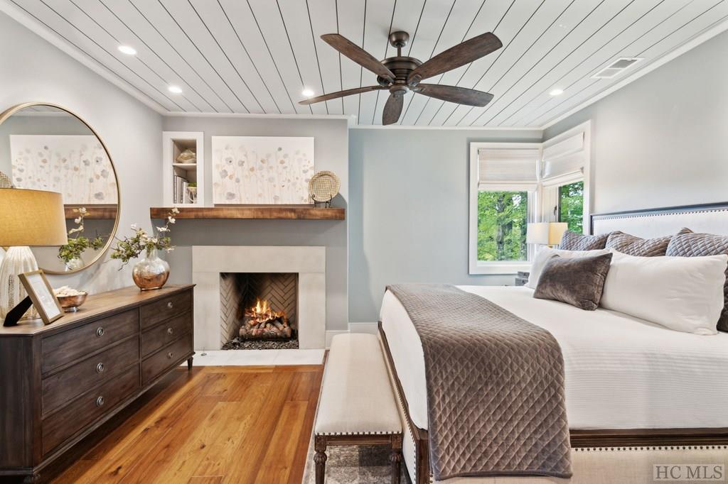 339 Moorewood Road