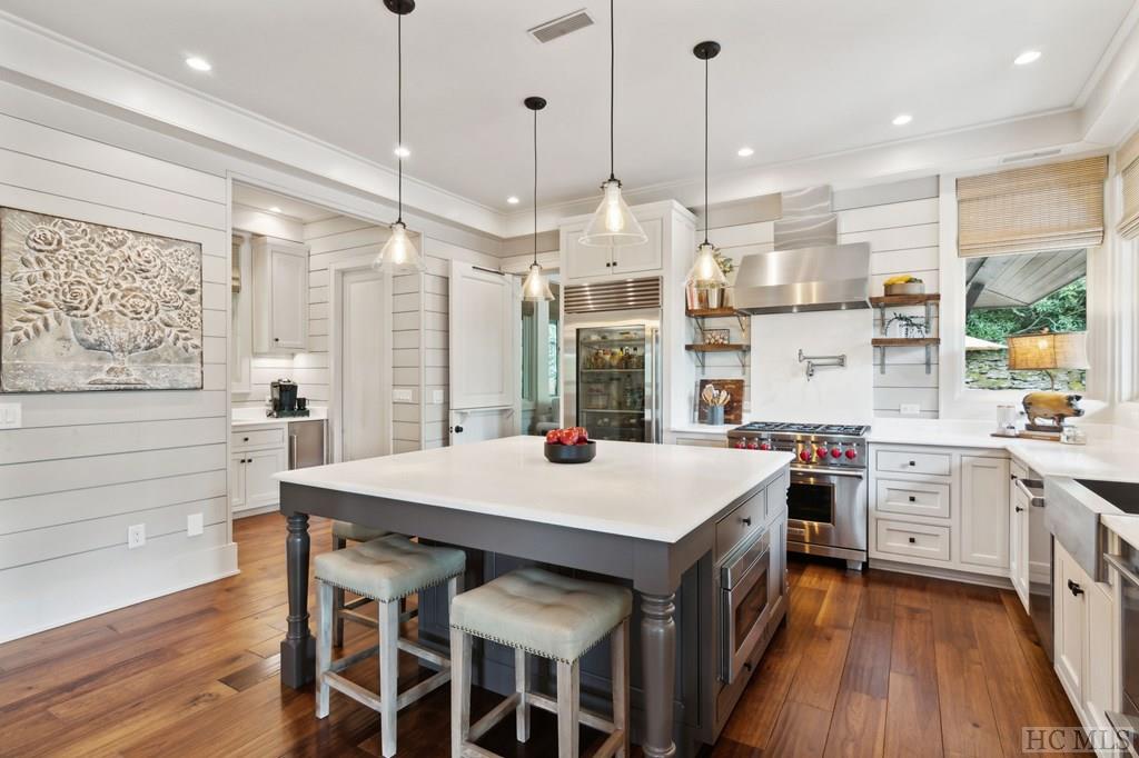 339 Moorewood Road