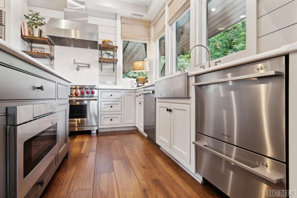 339 Moorewood Road