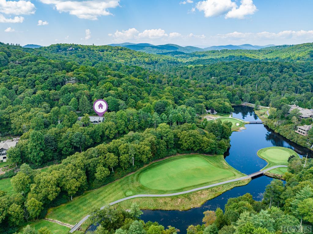 80 Ridge Lake Circle