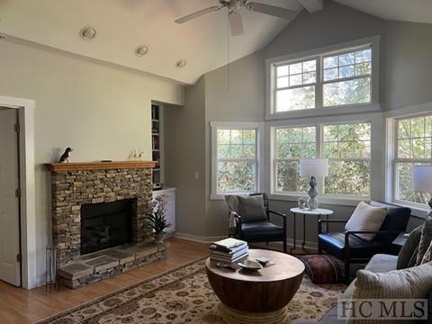 31 Chestnut Hill Rd.