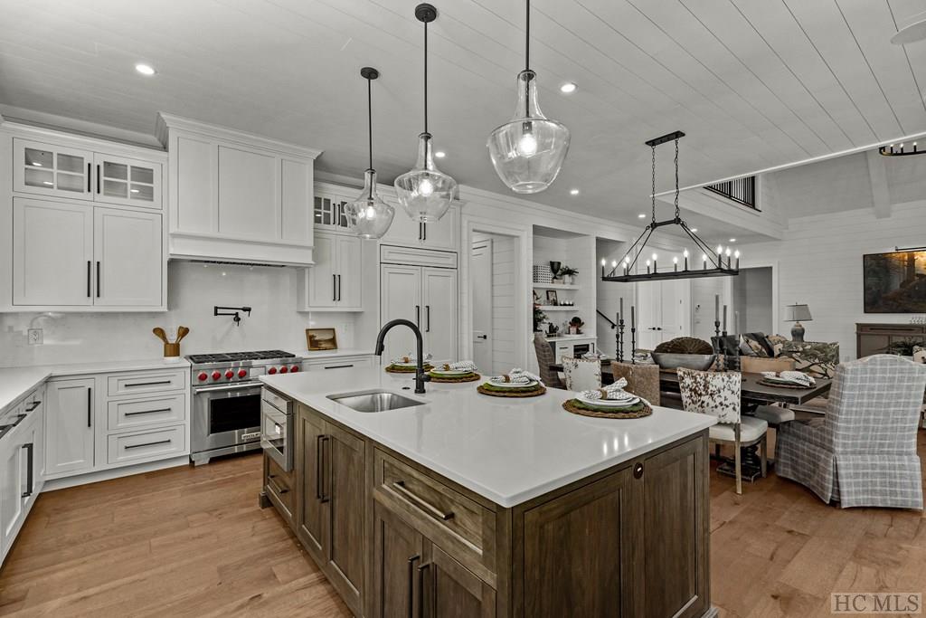 33 Sanctuary Ridge Road