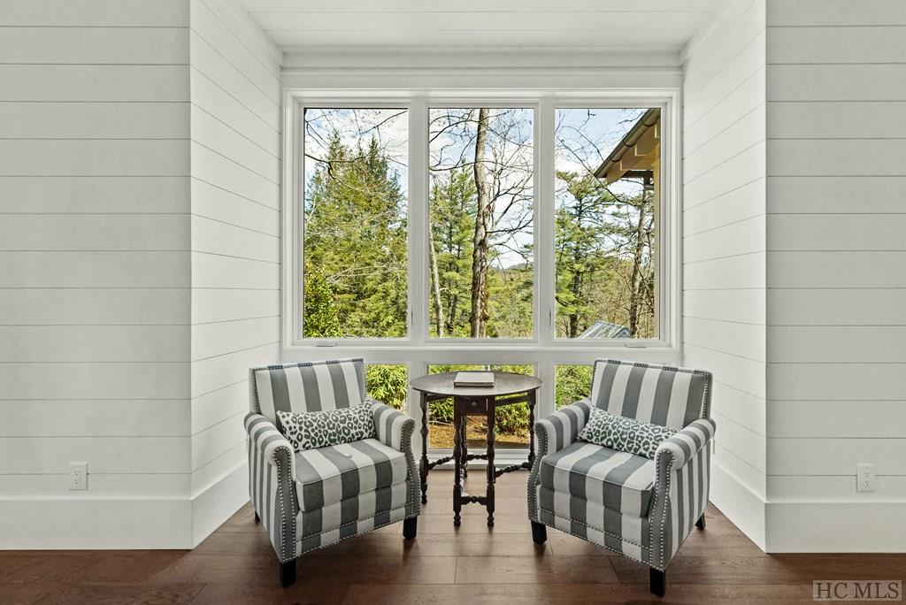 33 Sanctuary Ridge Road