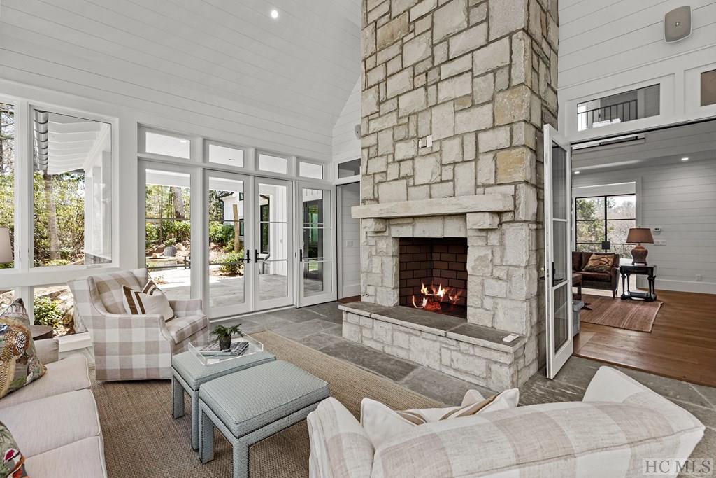 33 Sanctuary Ridge Road