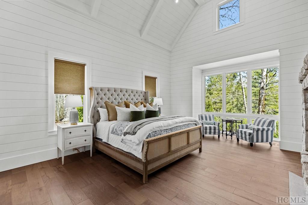33 Sanctuary Ridge Road