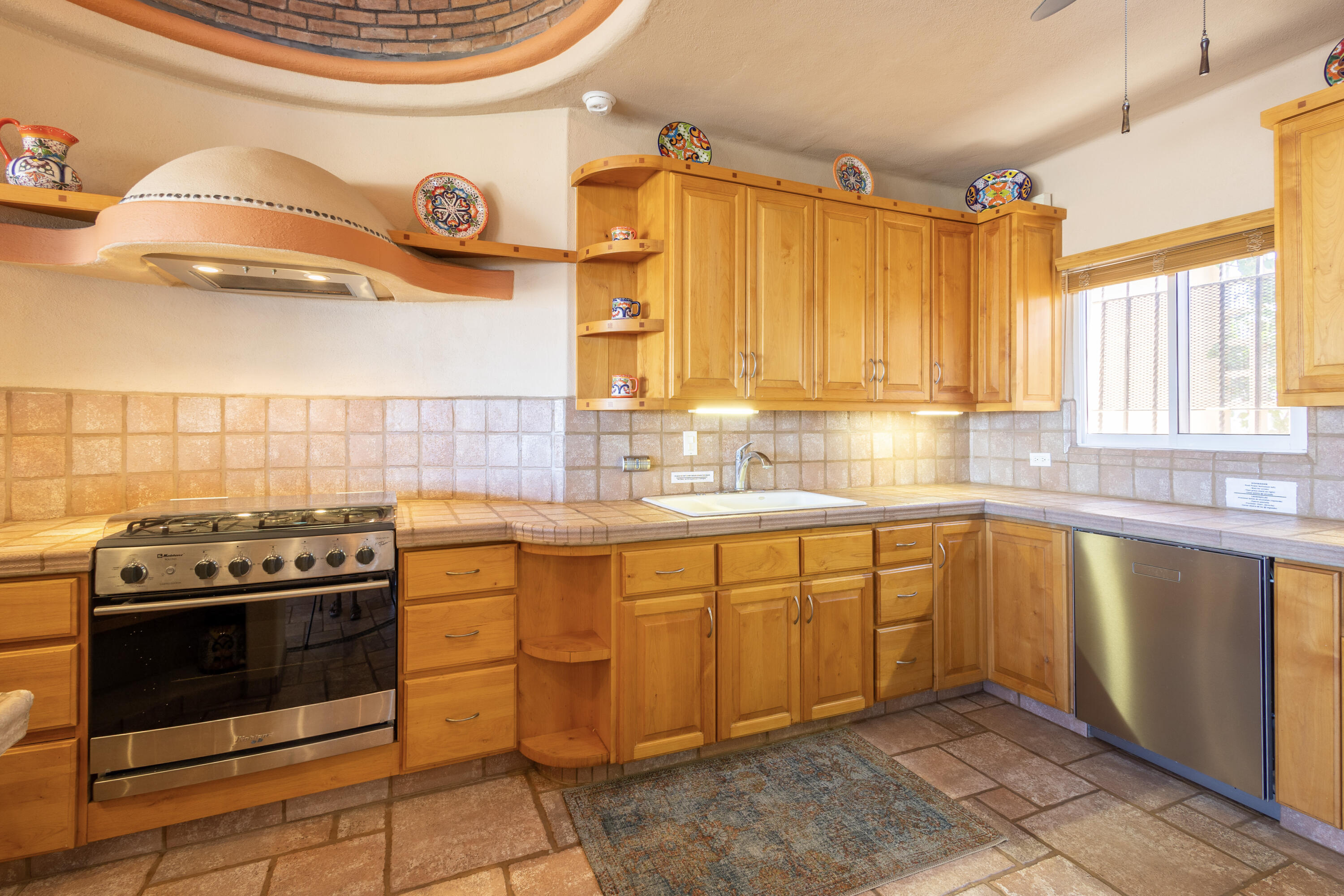 17 Paseo de Los Cabos, Casa Connie