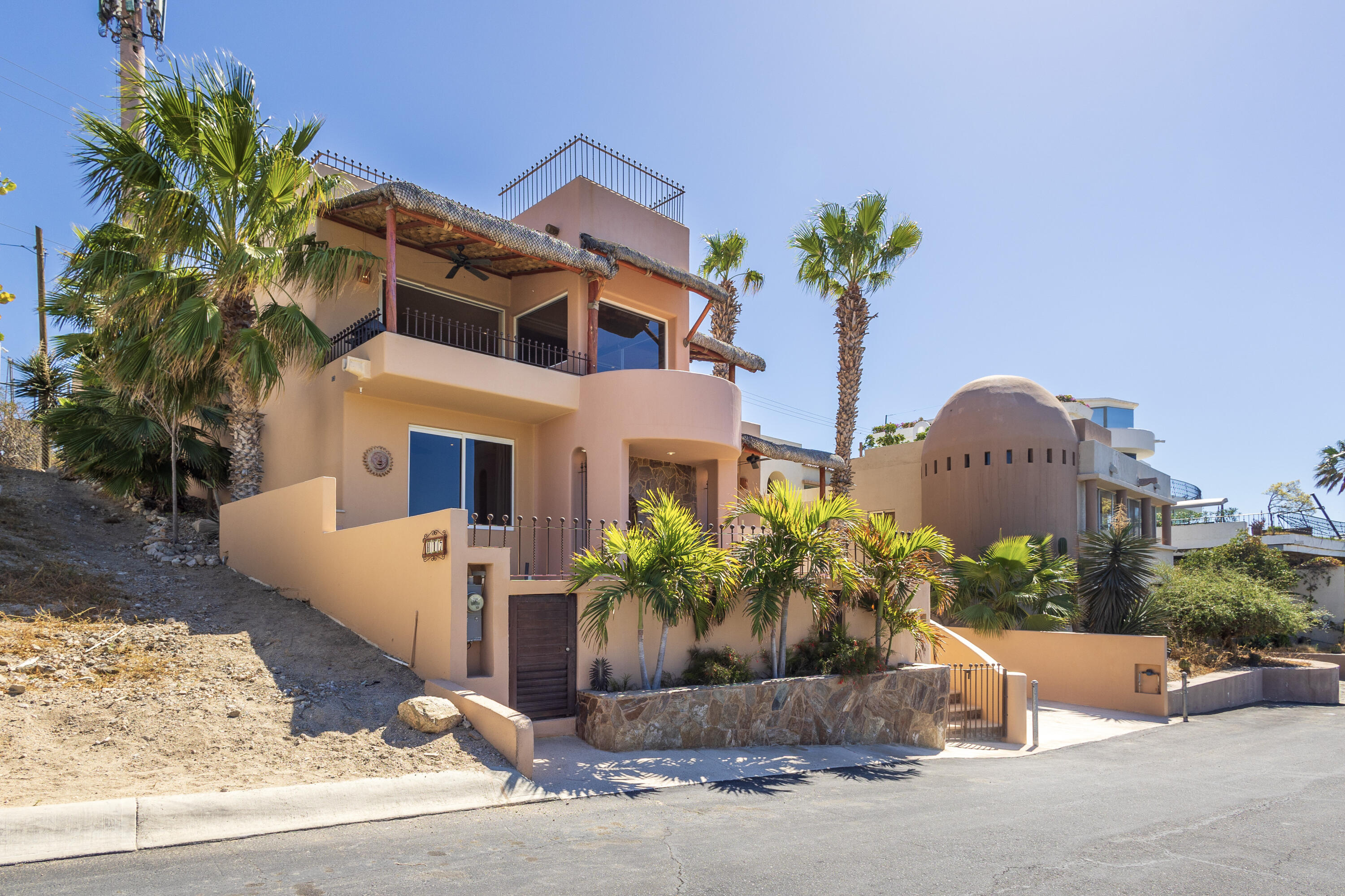 17 Paseo de Los Cabos, Casa Connie