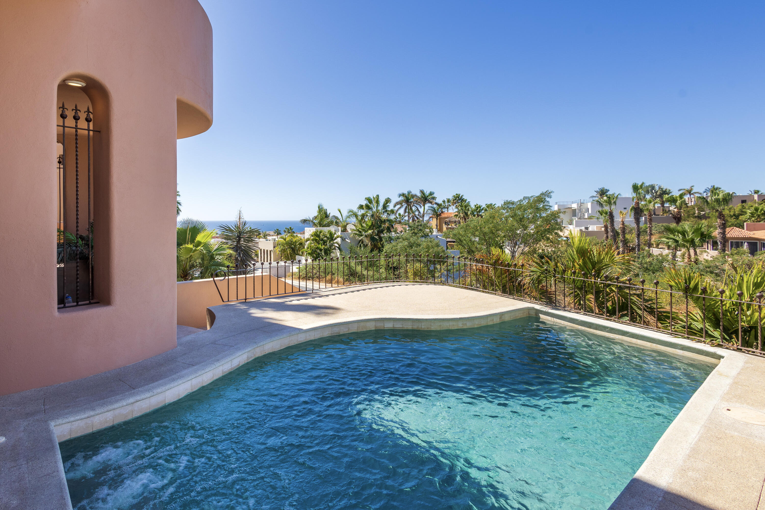 17 Paseo de Los Cabos, Casa Connie