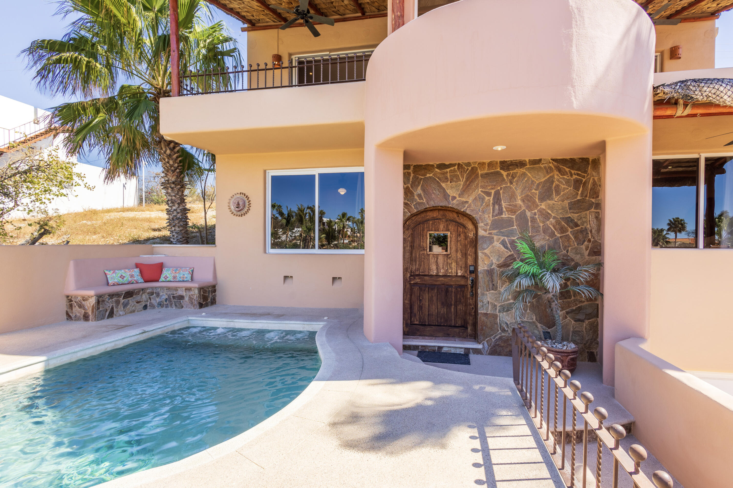 17 Paseo de Los Cabos, Casa Connie