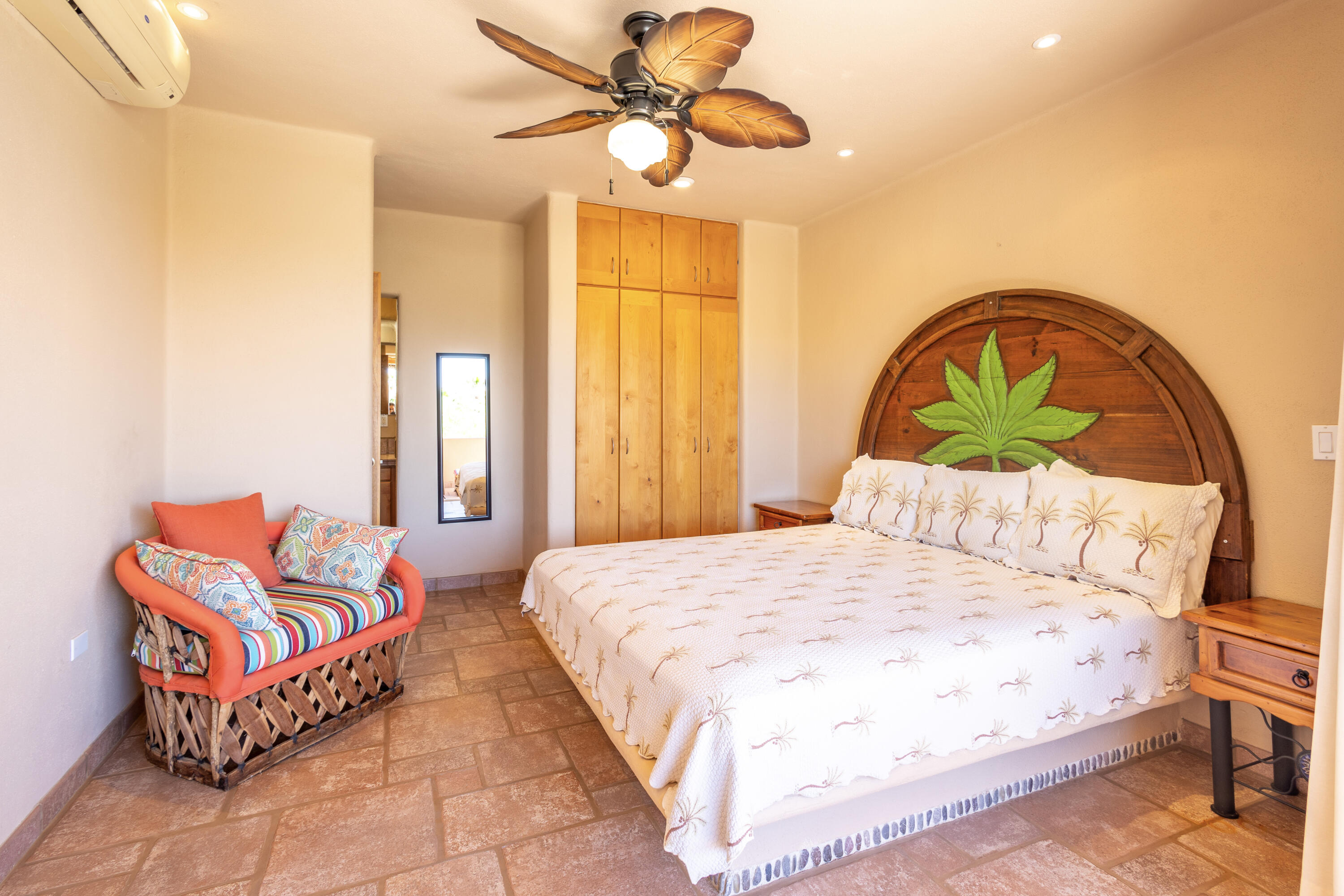 17 Paseo de Los Cabos, Casa Connie