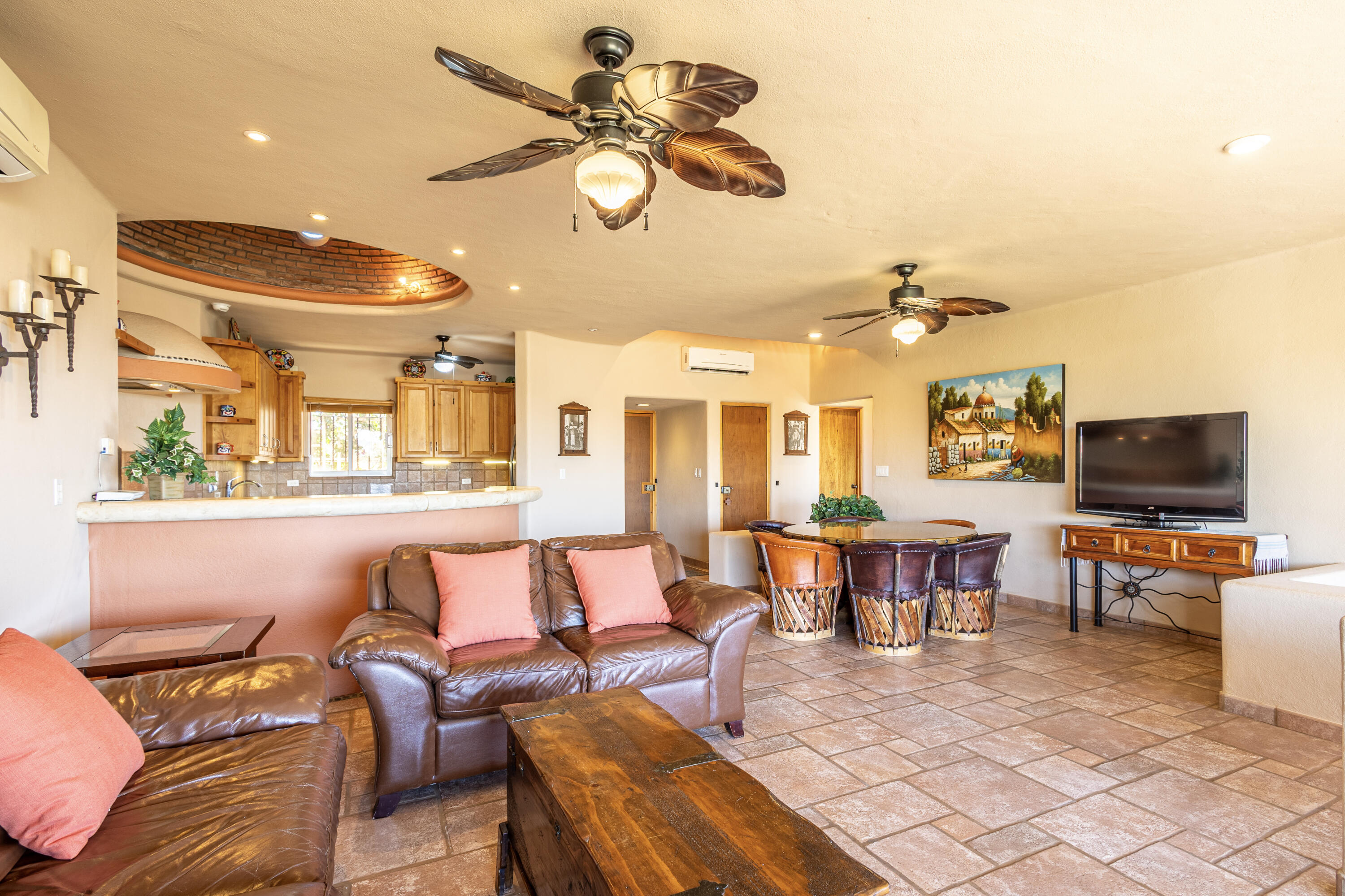 17 Paseo de Los Cabos, Casa Connie