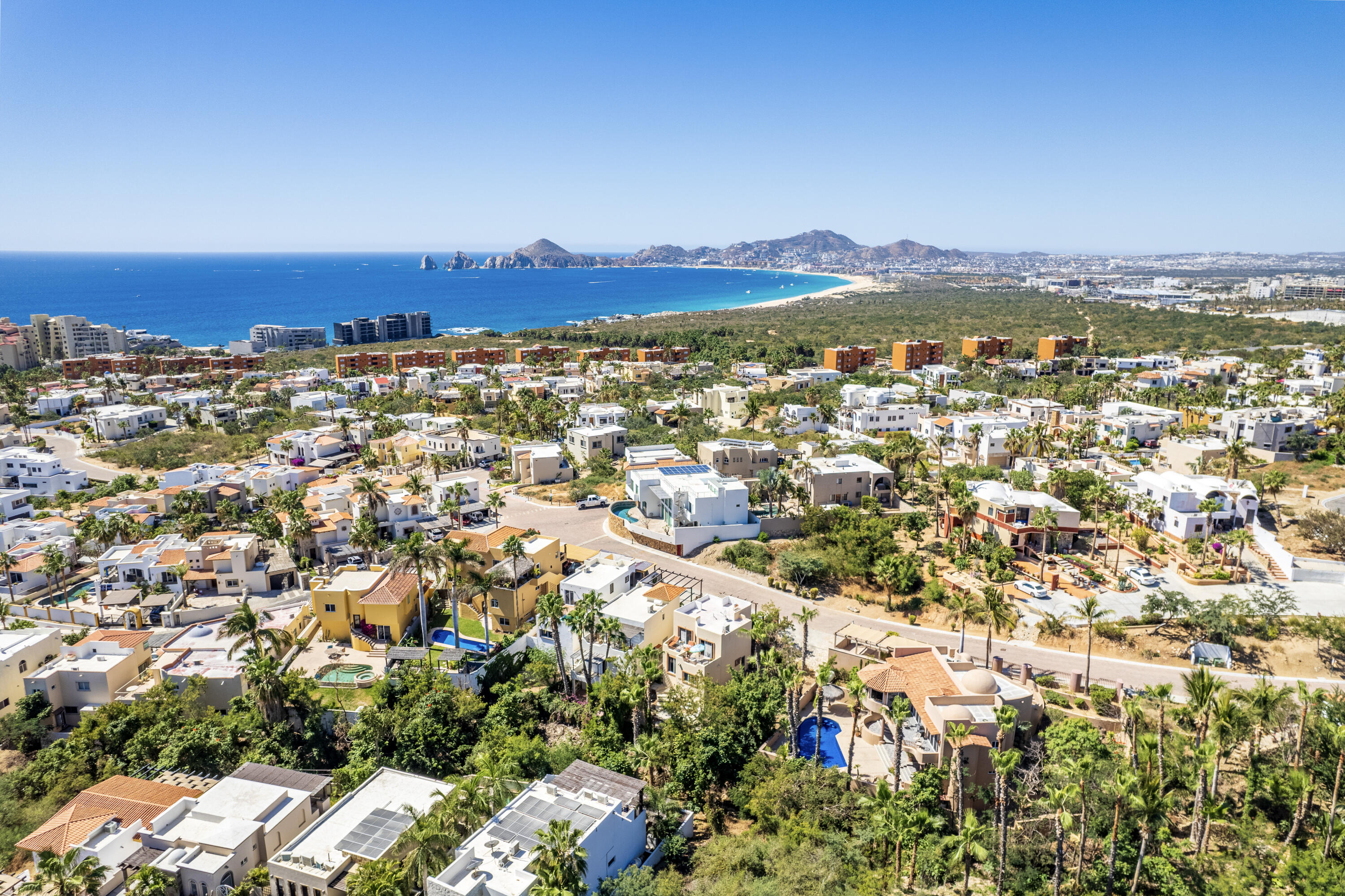 17 Paseo de Los Cabos, Casa Connie