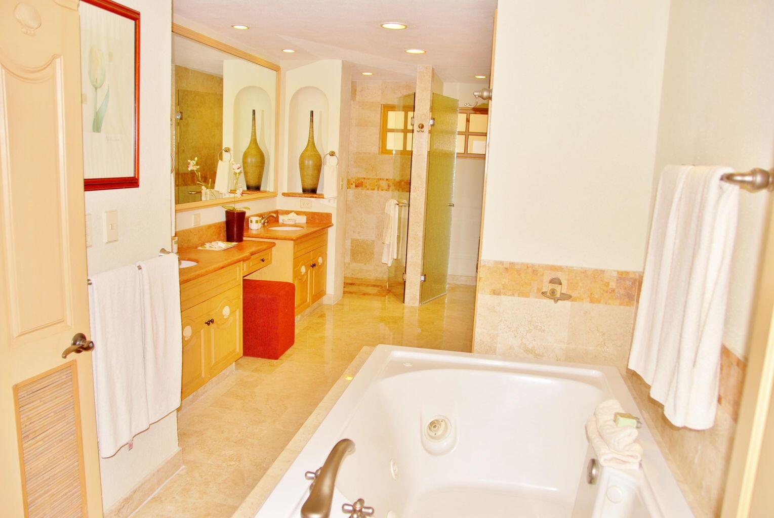 23450 Cam. Viejo A San Jose, Villa La Estancia