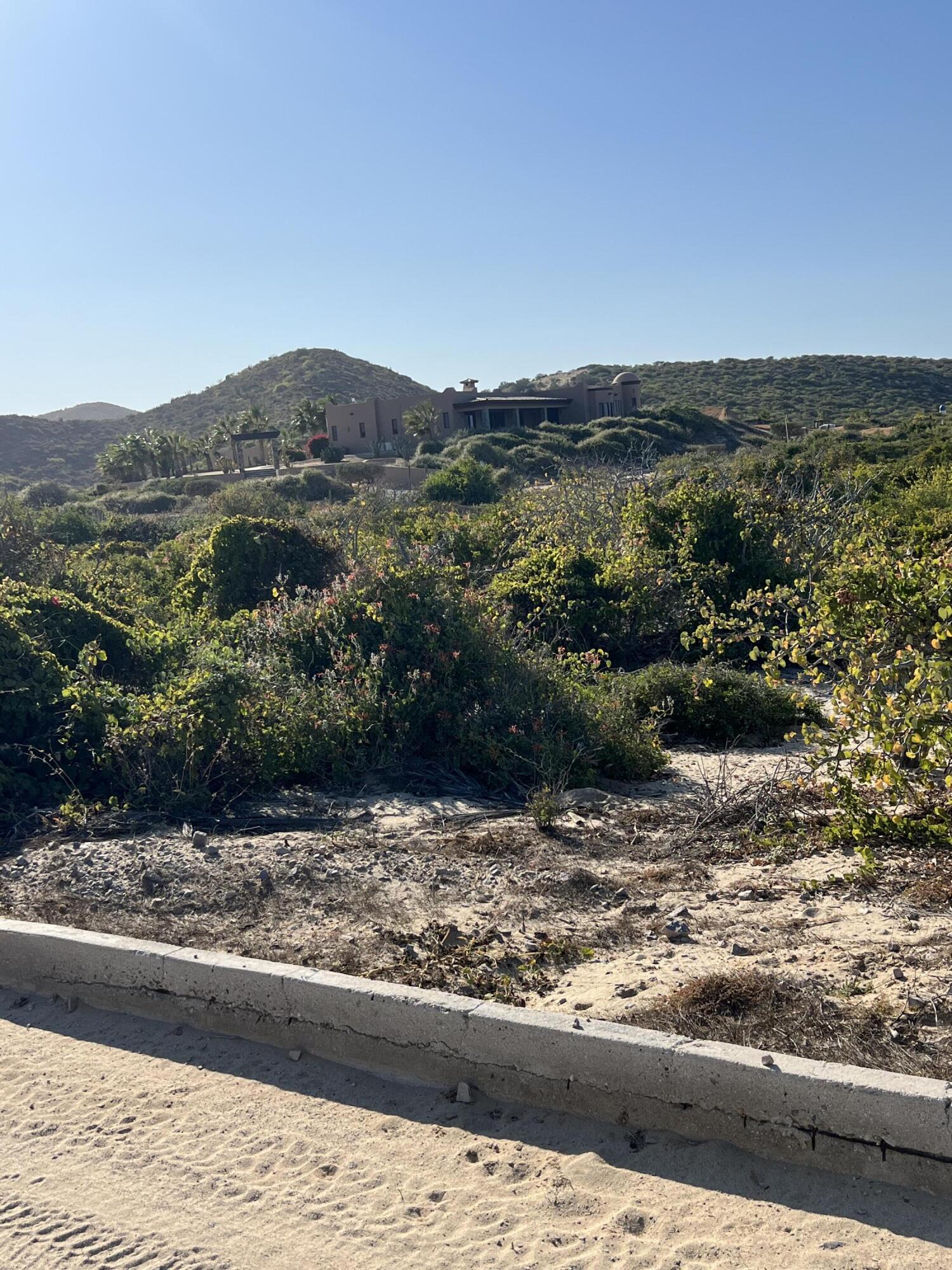 B-04 Lighthouse Point Estates, Light the Way