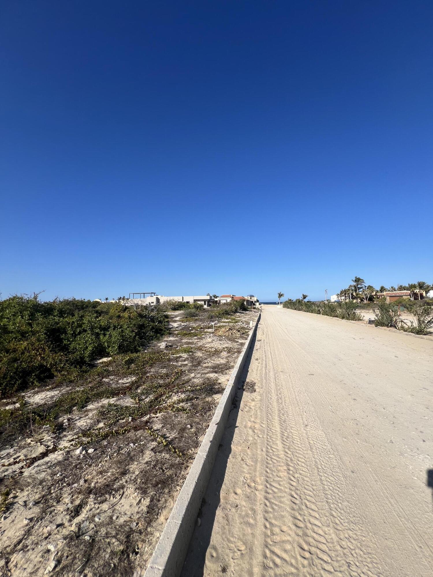 B-04 Lighthouse Point Estates, Light the Way